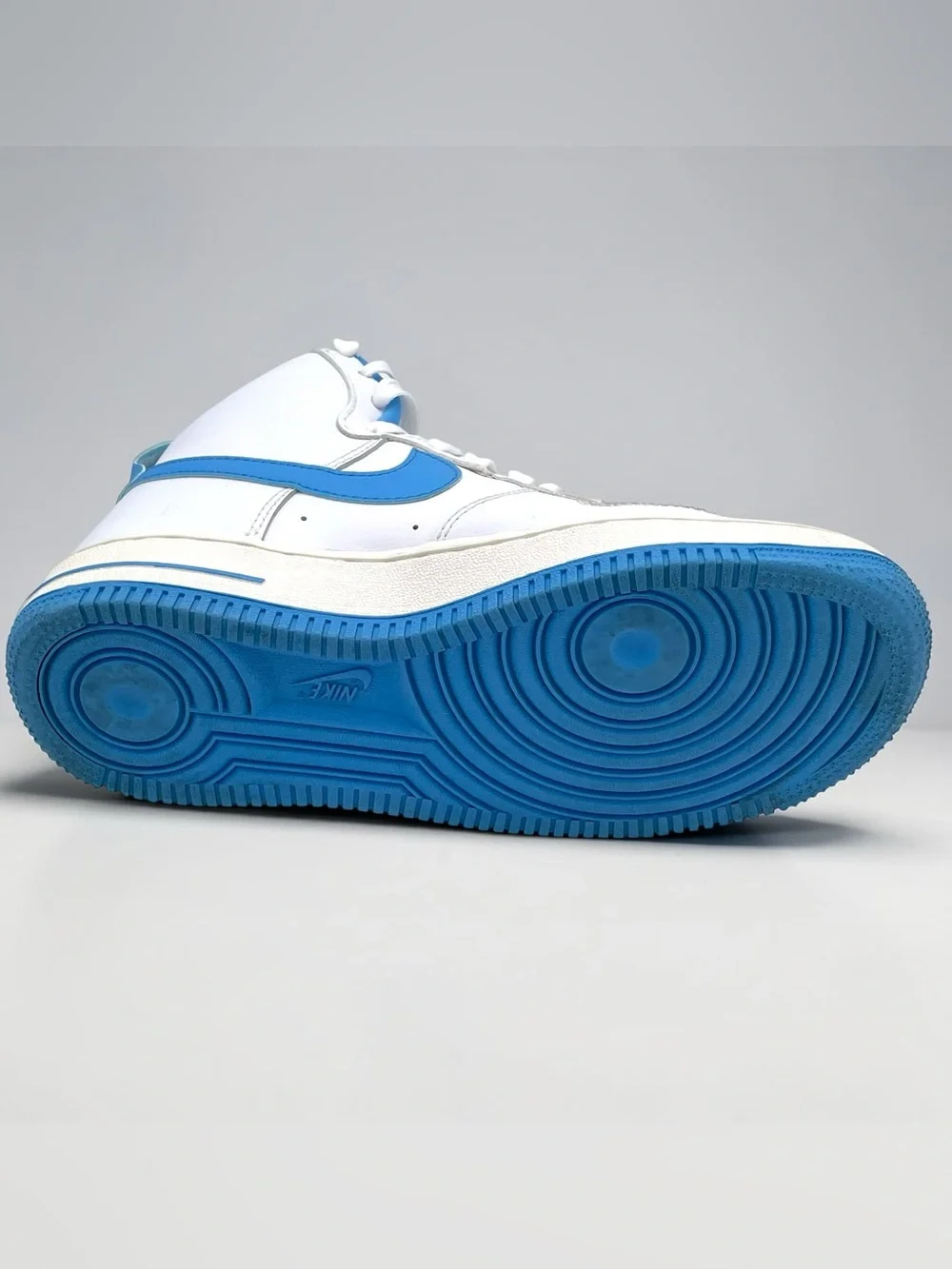 Nike Air Force 1 Mid White Blue Sneakers Women’s Size 6.5